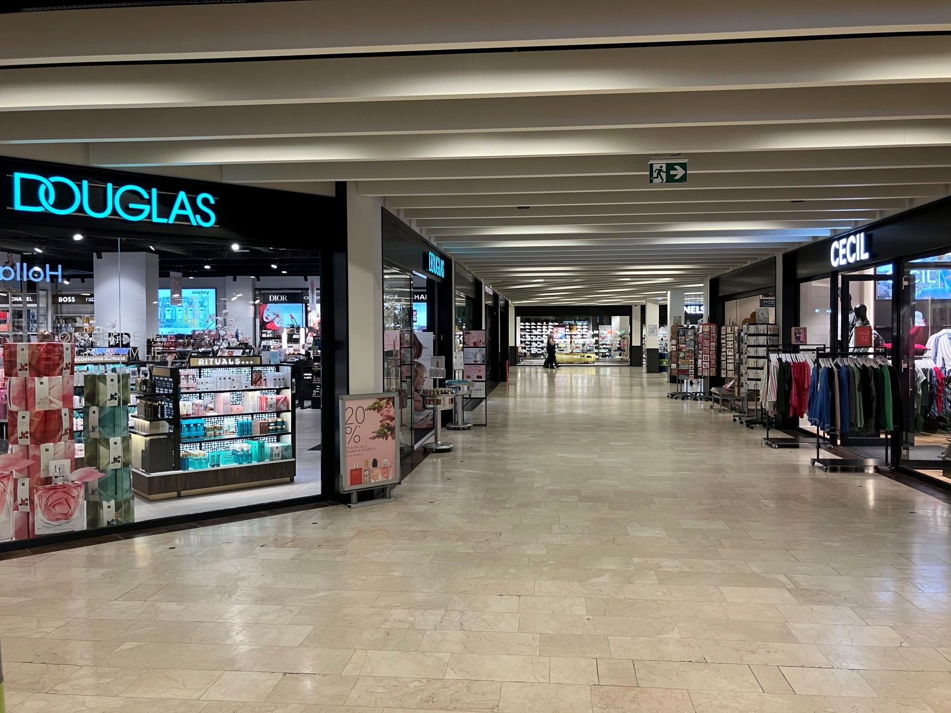 Winkelcentrum Makado, foto 6